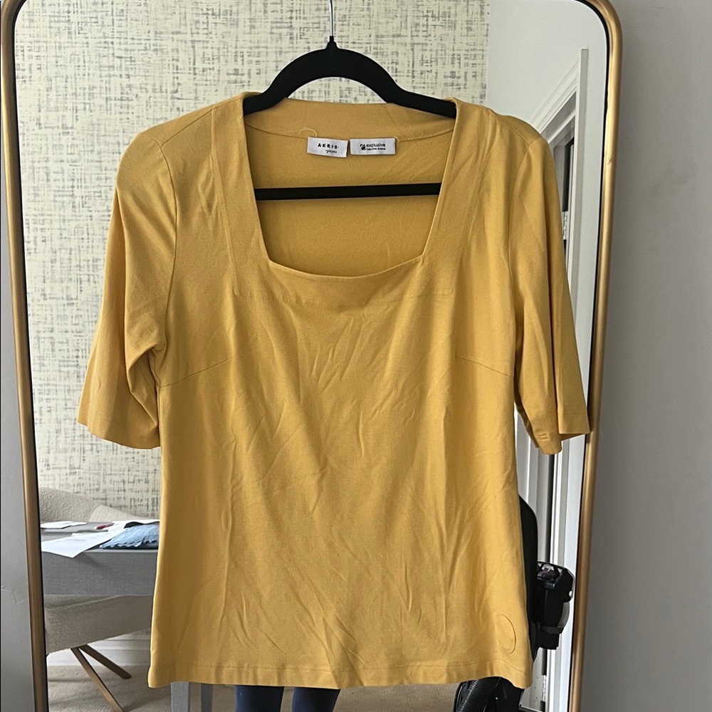 Akris Punto Yellow Square Neck Blouse